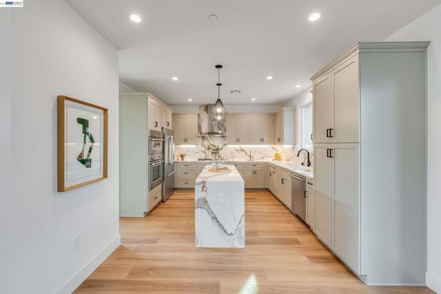 1897 Cook Court, Santa Clara, CA 95050