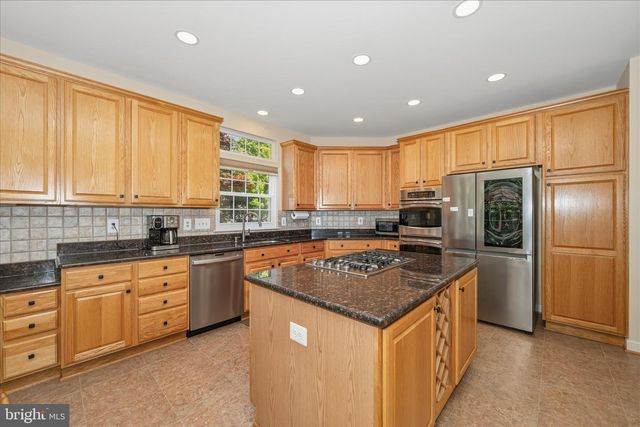 19116 STARKEY TER, Brookeville, MD 20833