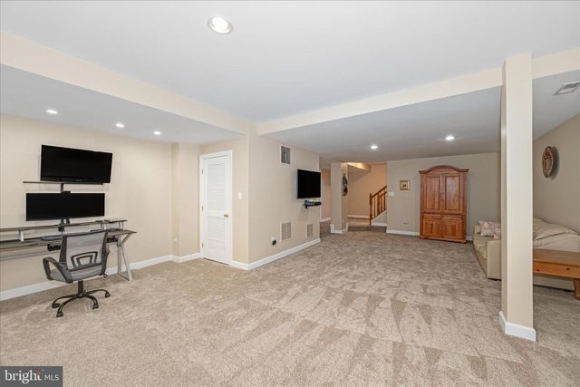 19116 STARKEY TER, Brookeville, MD 20833