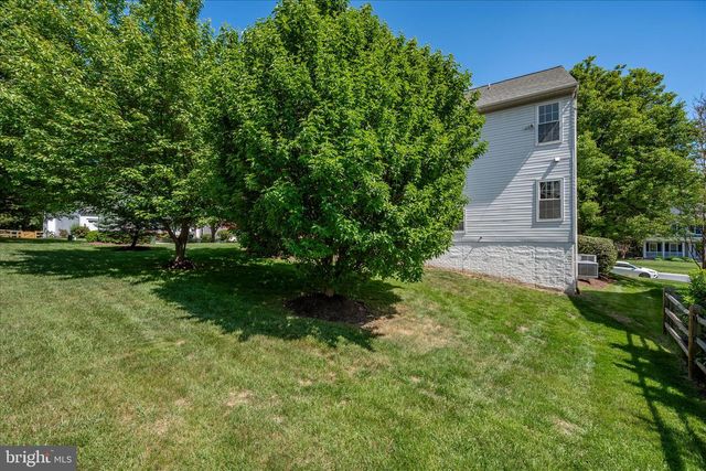 19116 STARKEY TER, Brookeville, MD 20833