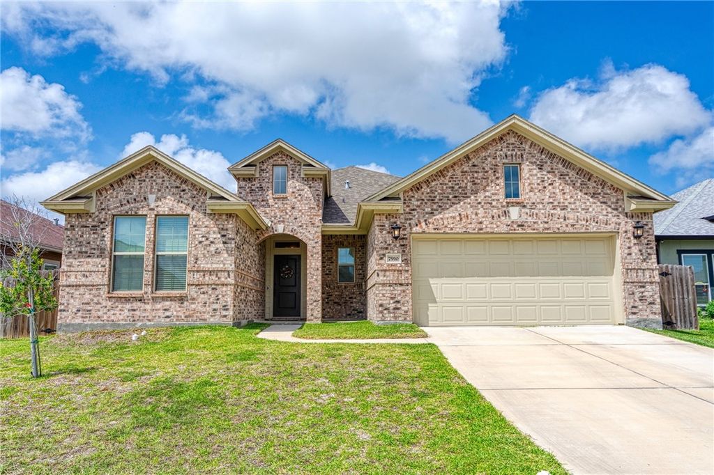 7910 Hulk Dr, Corpus Christi, TX 78414 — photo 2