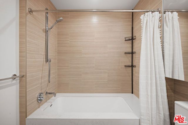 877 Francisco Street 1119, Los Angeles, CA 90017