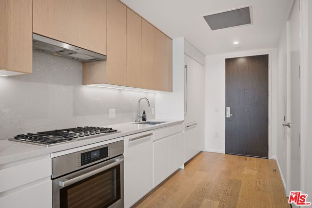 877 Francisco Street 1119, Los Angeles, CA 90017