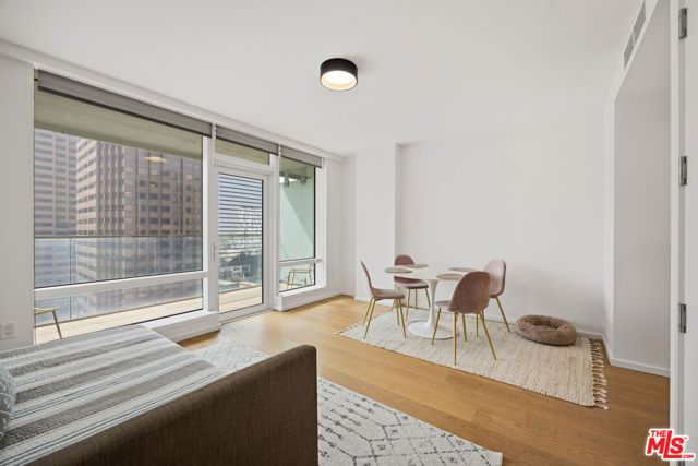 877 Francisco Street 1119, Los Angeles, CA 90017