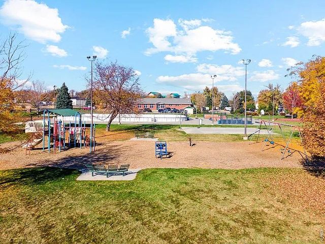 191 Robin Rd, Johnstown, CO 80534