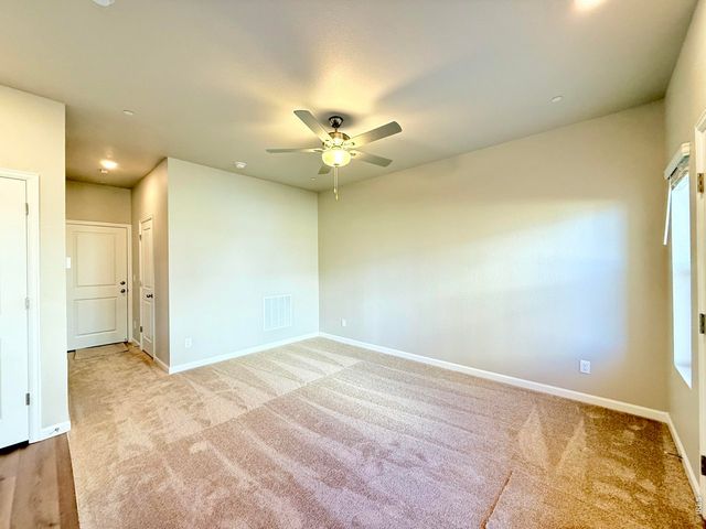 191 Robin Rd, Johnstown, CO 80534