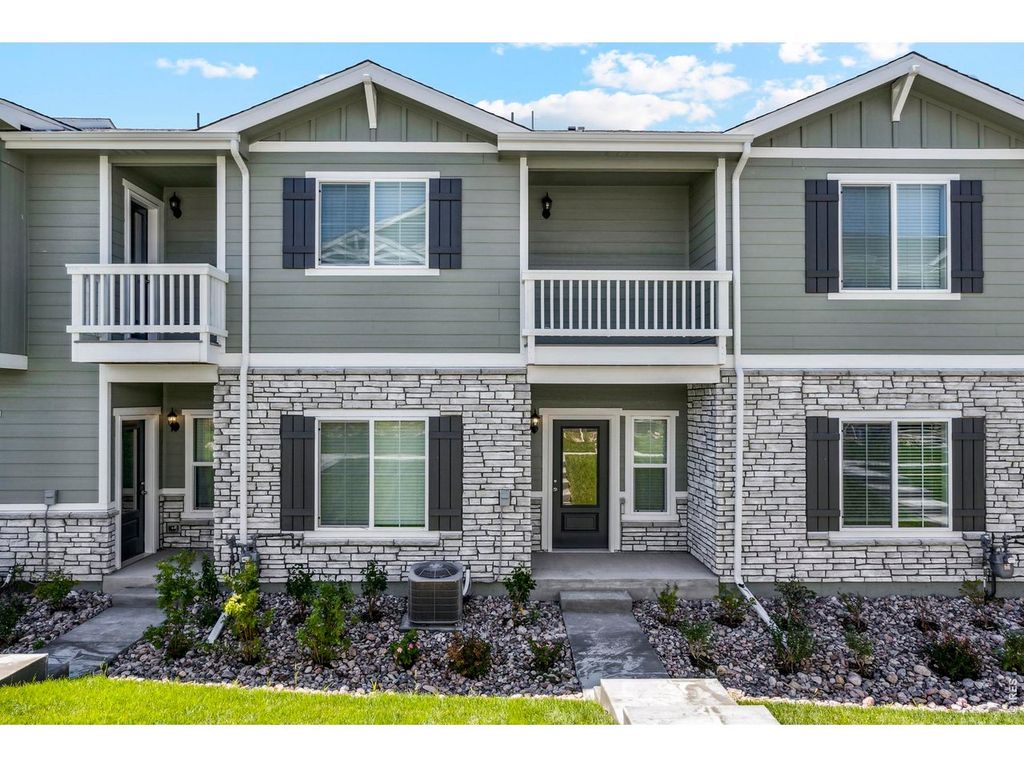 191 Robin Rd, Johnstown, CO 80534
