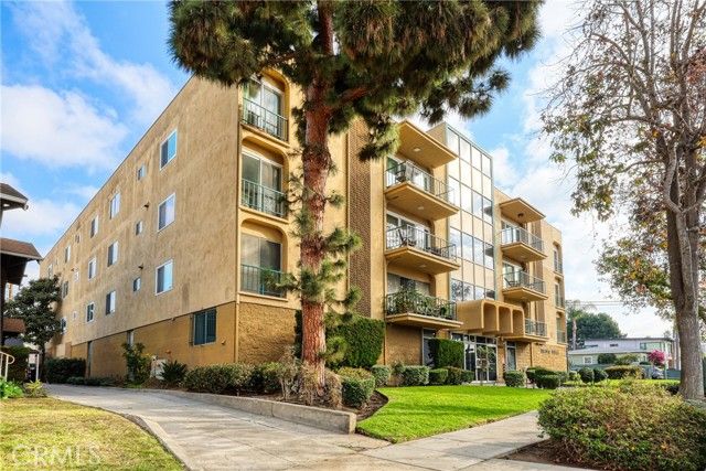 3665 E E 1st Street 205, Long Beach, CA 90803