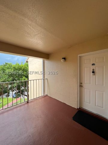 15295 SW 106th Ln 703, Miami, FL 33196