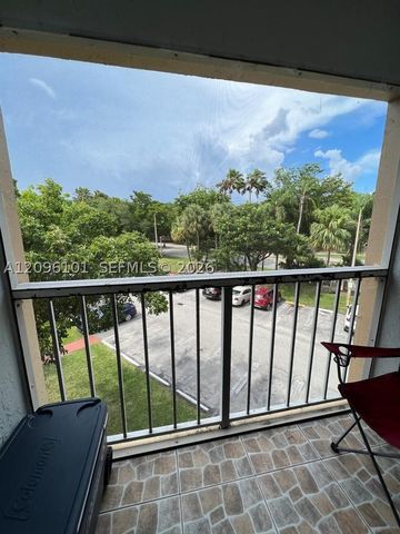 15295 SW 106th Ln 703, Miami, FL 33196