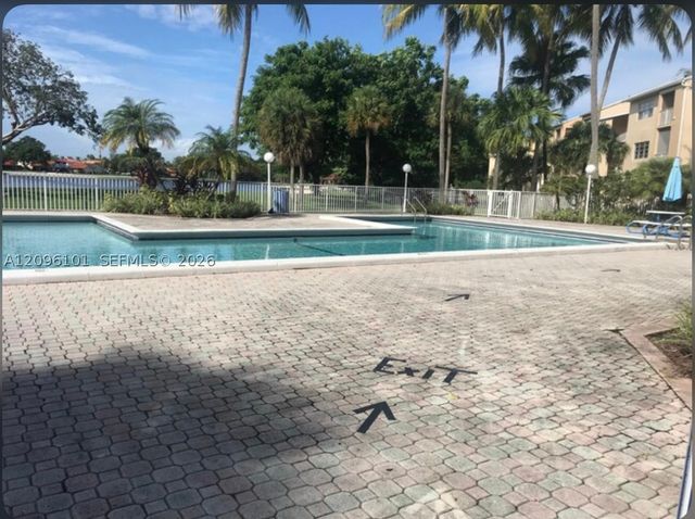 15295 SW 106th Ln 703, Miami, FL 33196