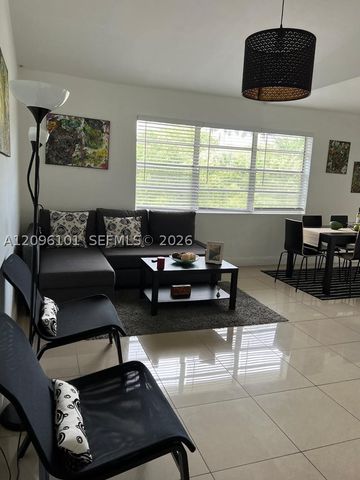 15295 SW 106th Ln 703, Miami, FL 33196