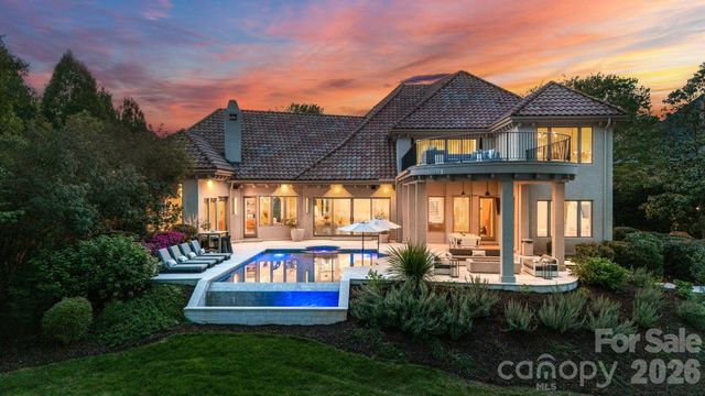 215 Milford Circle, Mooresville, NC 28117