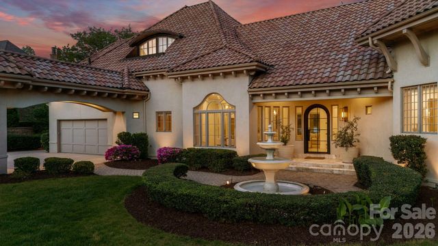215 Milford Circle, Mooresville, NC 28117