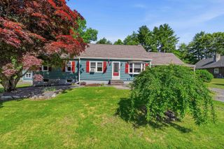 7 Nicholas Road, Plaistow, NH 03865