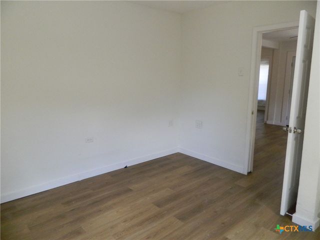 426 Aguila Street, Seguin, TX 78155