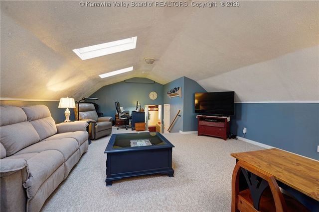 2612 Kanawha Terrace, St Albans, WV 25177