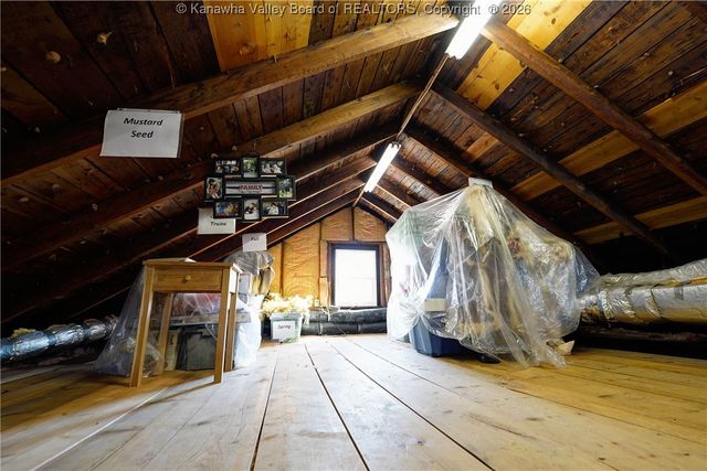 2612 Kanawha Terrace, St Albans, WV 25177