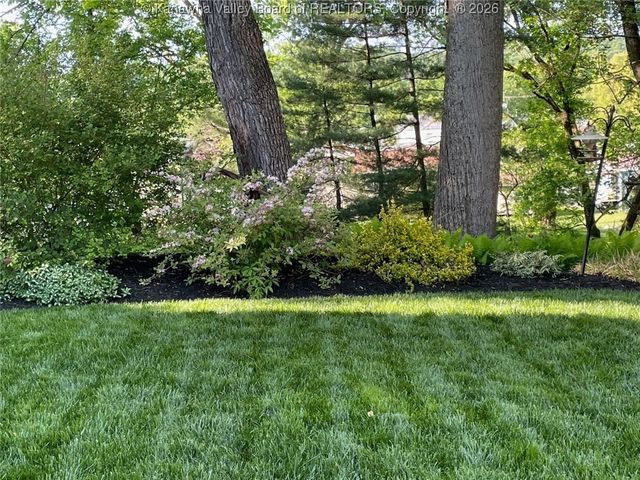 2612 Kanawha Terrace, St Albans, WV 25177