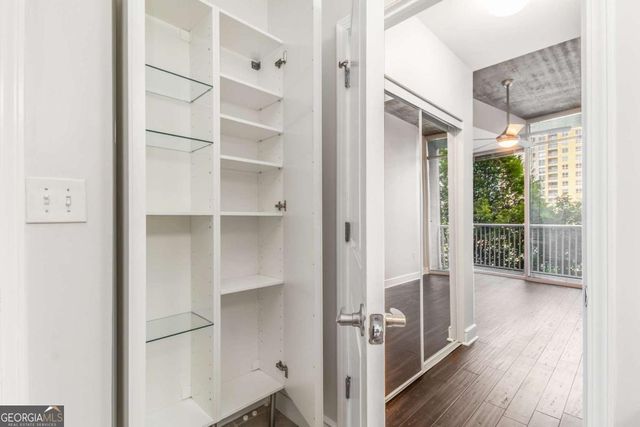 950 W Peachtree Street NW 802, Atlanta, GA 30309