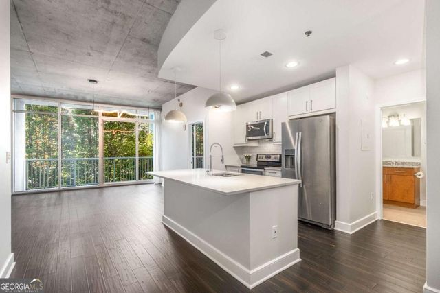 950 W Peachtree Street NW 802, Atlanta, GA 30309