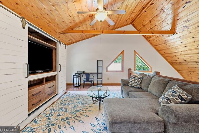 161 Arbor Way, Blue Ridge, GA 30513