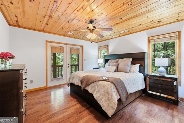 161 Arbor Way, Blue Ridge, GA 30513