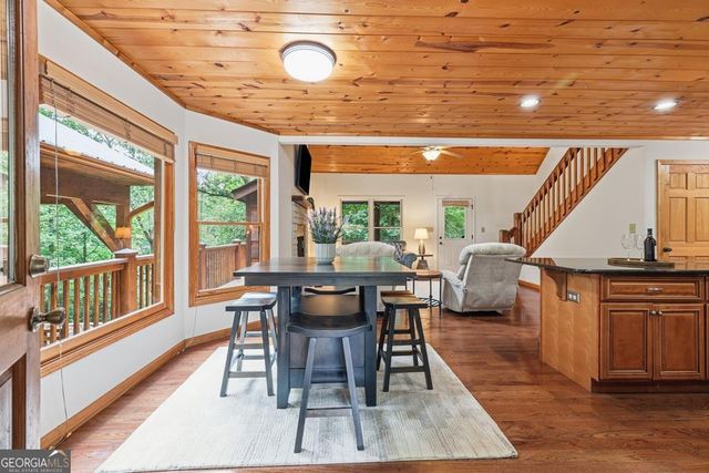 161 Arbor Way, Blue Ridge, GA 30513