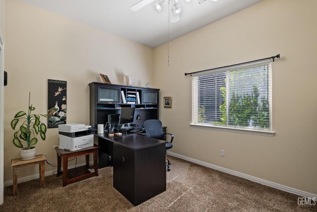 10415 Camino Media, Bakersfield, CA 93311