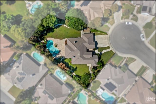 10415 Camino Media, Bakersfield, CA 93311