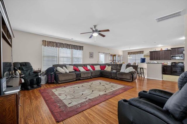 7580 High Maple Circle, North Charleston, SC 29418