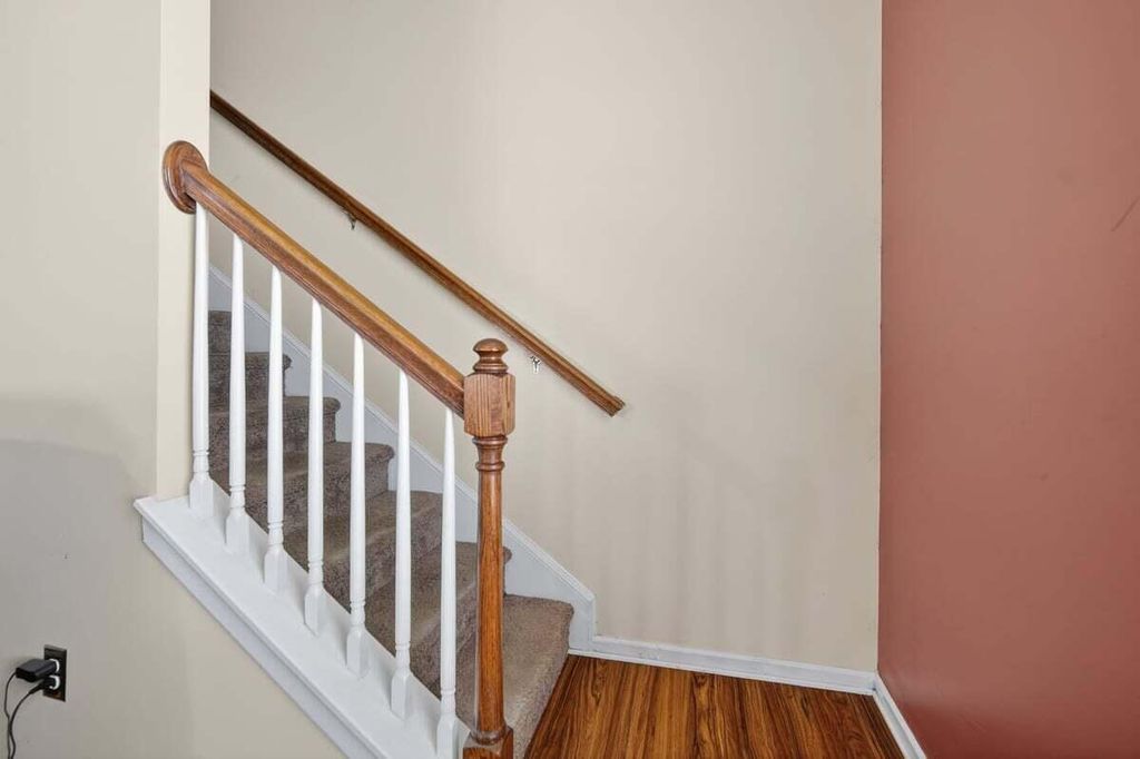 Image 20 of property listing at 7580 High Maple Circle, North Charleston, SC 29418