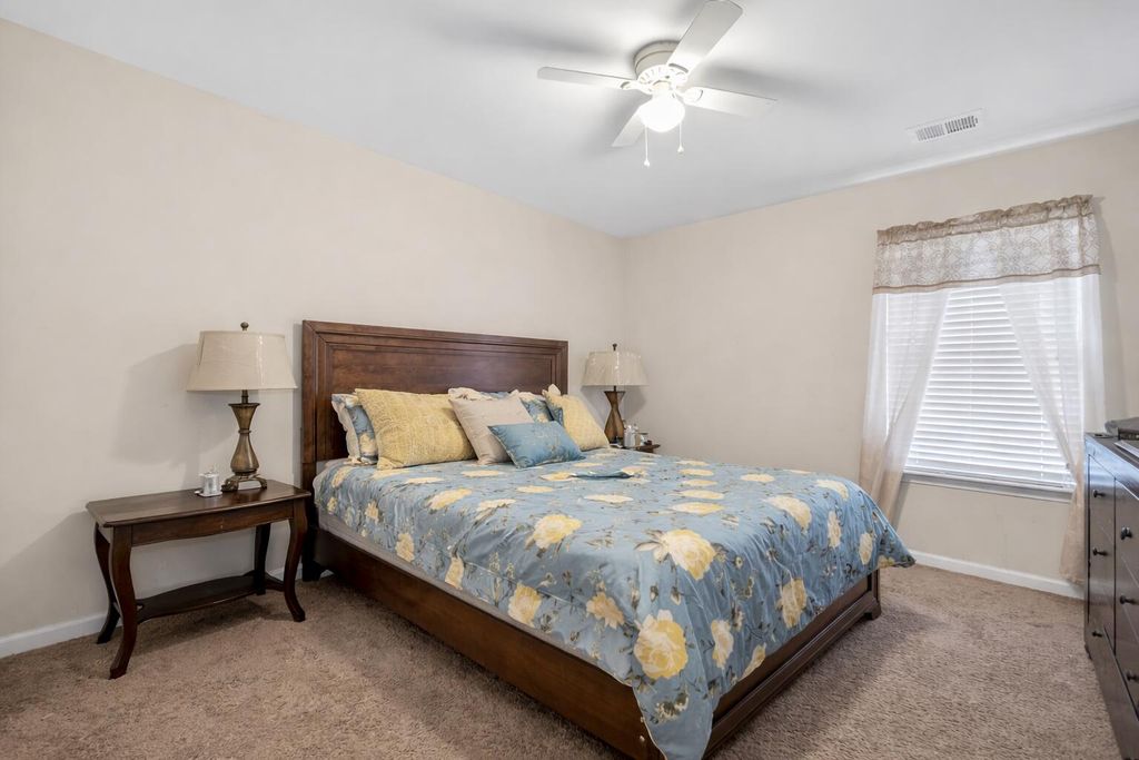 Image 28 of property listing at 7580 High Maple Circle, North Charleston, SC 29418