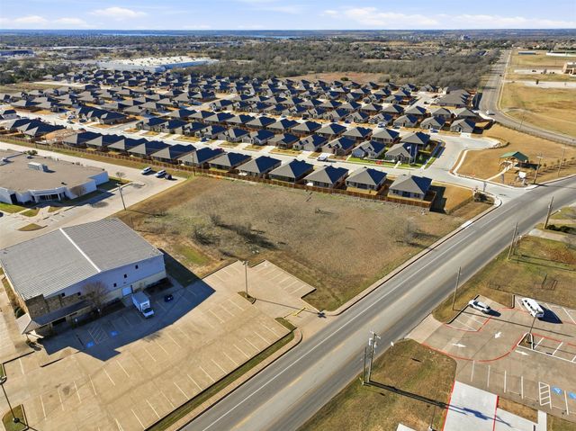 1007 Woodard Avenue, Cleburne, TX 76033