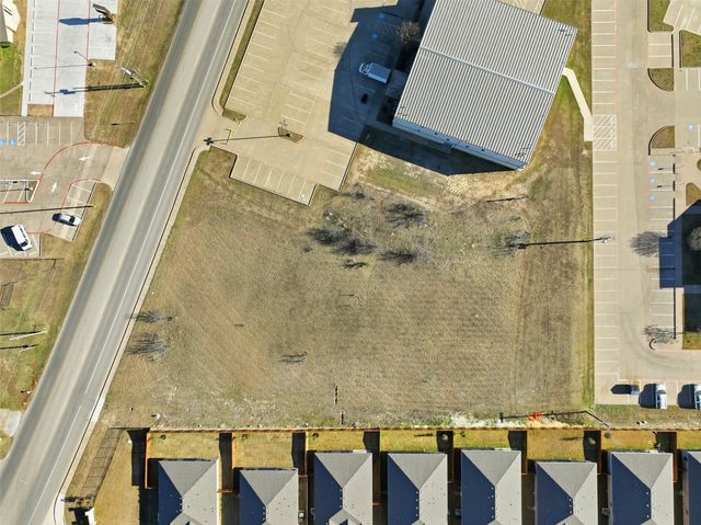 1007 Woodard Avenue, Cleburne, TX 76033