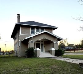 624 N 16th Street, Waco, TX 76707