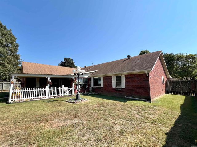 110 Flossie Drive, Trumann, AR 72472