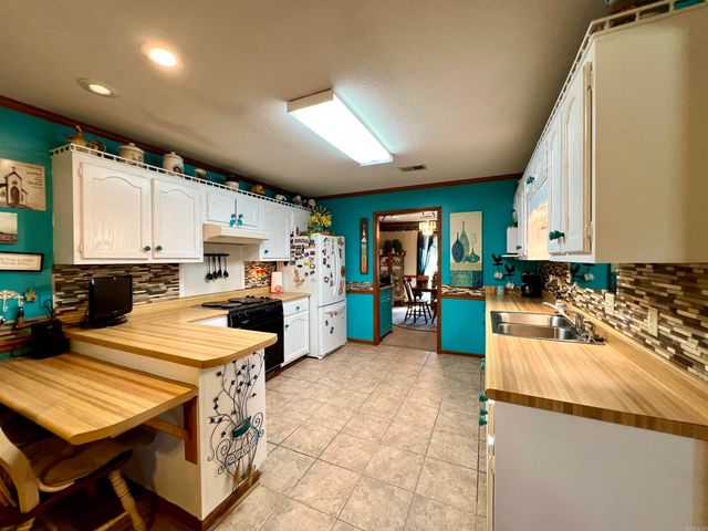 110 Flossie Drive, Trumann, AR 72472