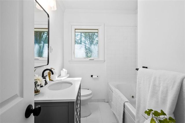 3811 Hillcrest SE Drive, Smyrna, GA 30080