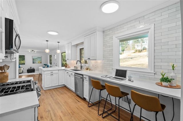 3811 Hillcrest SE Drive, Smyrna, GA 30080