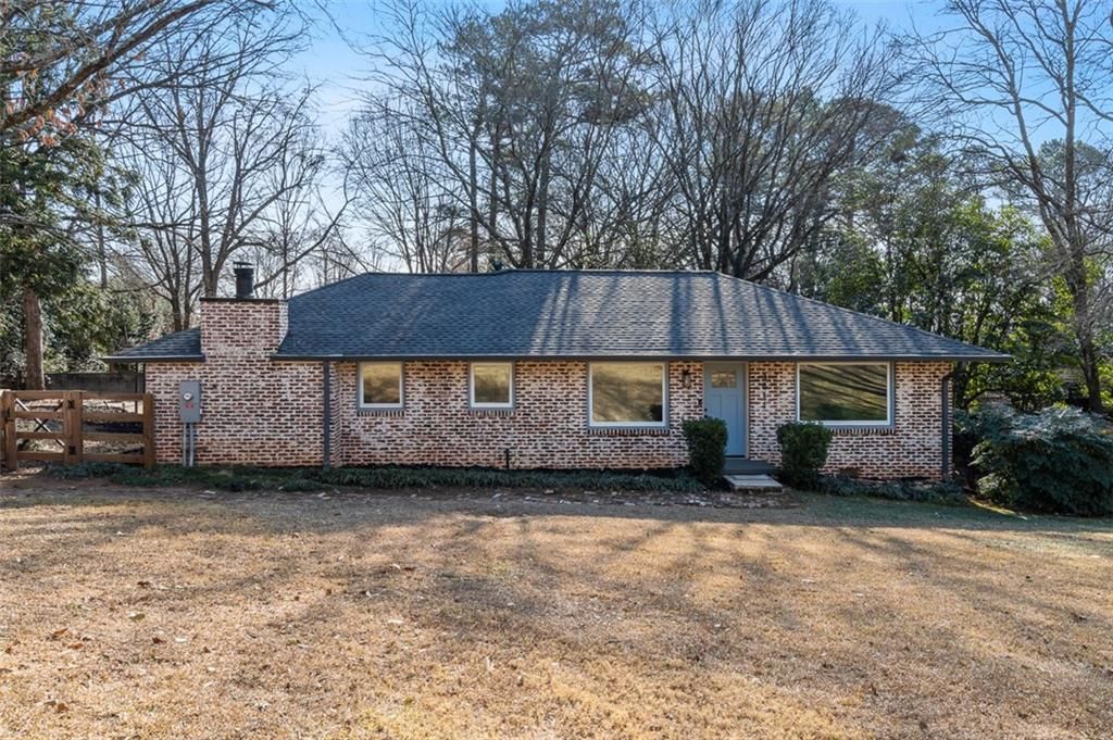 3811 Hillcrest SE Drive, Smyrna, GA 30080