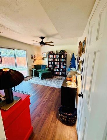 14305 Penrith LN, Newport News, VA 23602