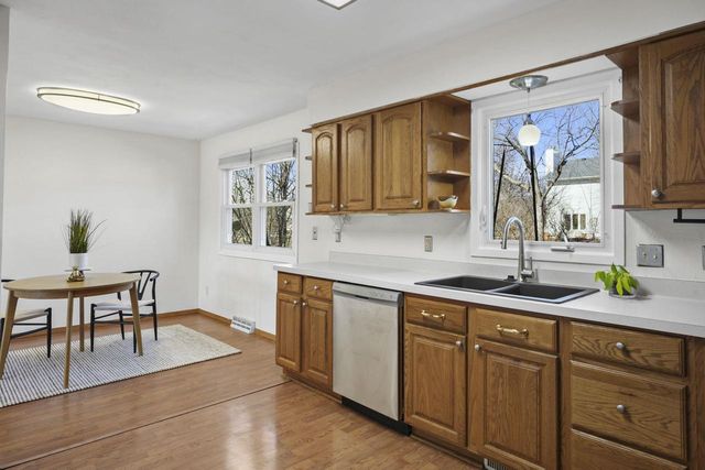 1460 Donald Drive, Sun Prairie, WI 53590