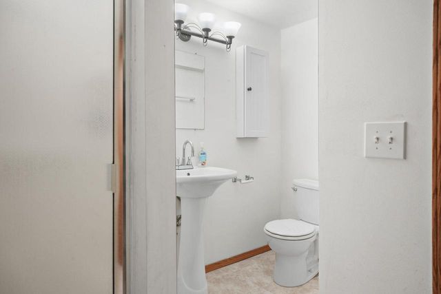 1460 Donald Drive, Sun Prairie, WI 53590