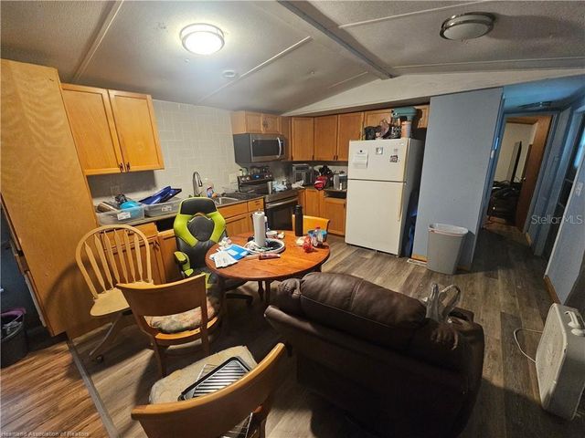 9035 TEMPLE DRIVE, Lake Wales, FL 33898