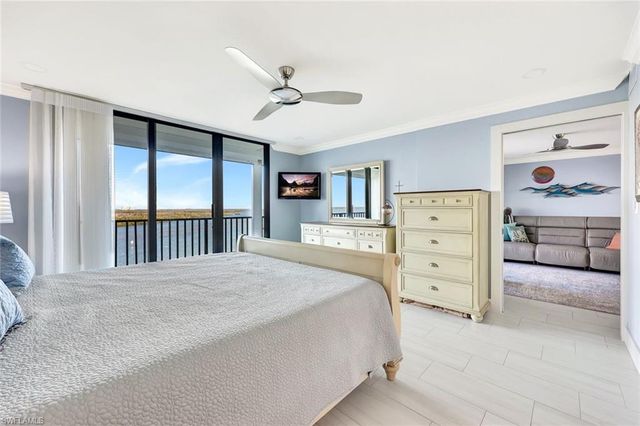 4253 Bay Beach LN # E7, Fort Myers Beach, FL 33931