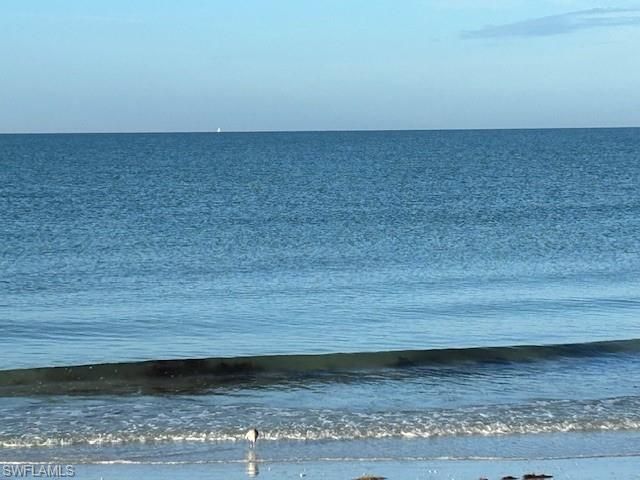 4253 Bay Beach LN # E7, Fort Myers Beach, FL 33931