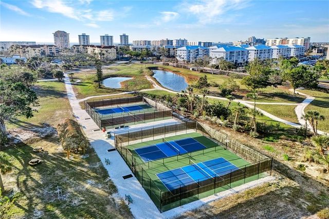 4253 Bay Beach LN # E7, Fort Myers Beach, FL 33931