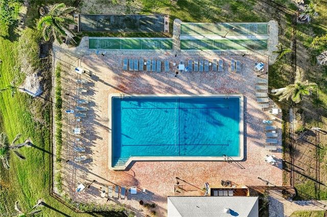 4253 Bay Beach LN # E7, Fort Myers Beach, FL 33931