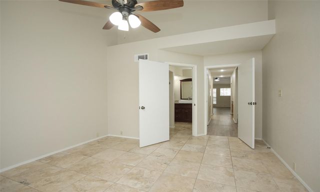 4900 Floyd Street 11, Houston, TX 77007